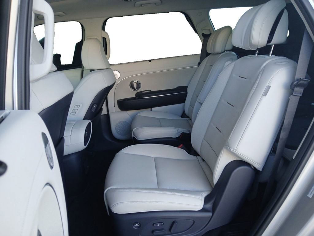 New 2026 Hyundai Palisade Calligraphy image 13