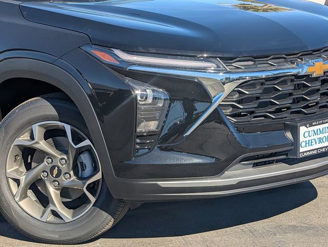 New 2026 Chevrolet Trax LT image 3