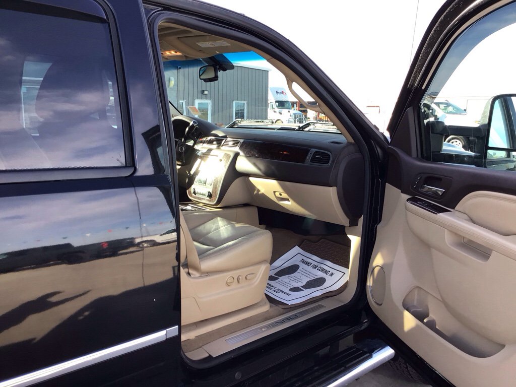 Used 2012 GMC Sierra 3500 Denali w/ Suspension Package, Off-Road image 16