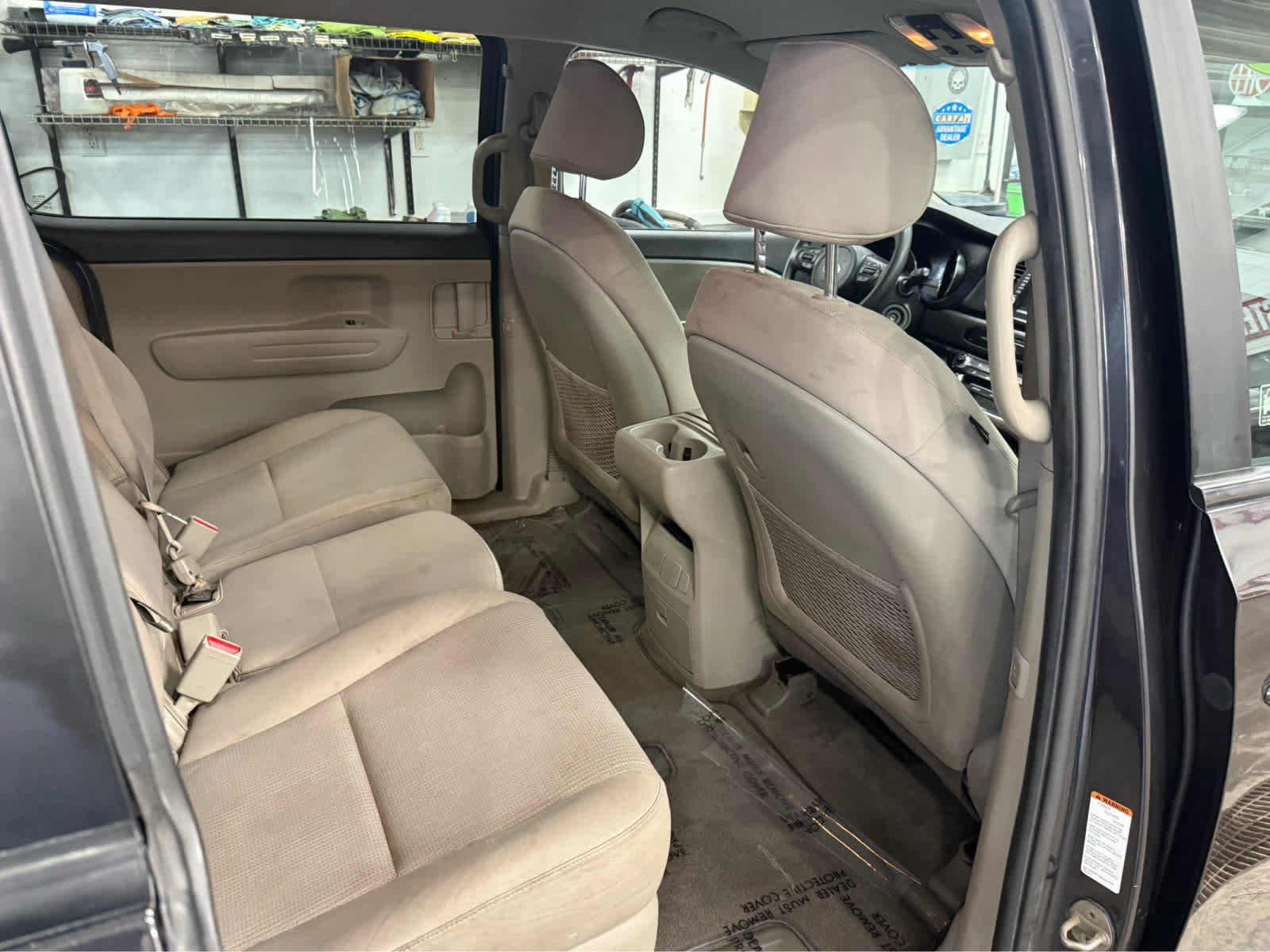 Used 2021 Kia Sedona LX image 15