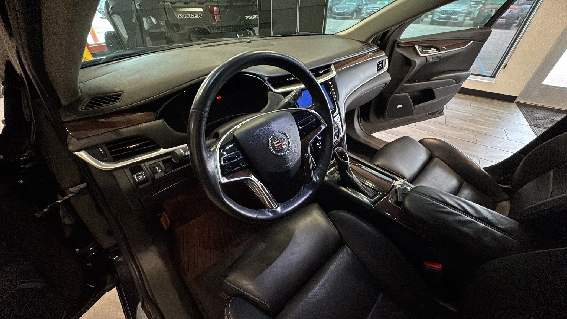 Used 2014 Cadillac XTS Luxury w/ Driver Awareness Package FWD image 25