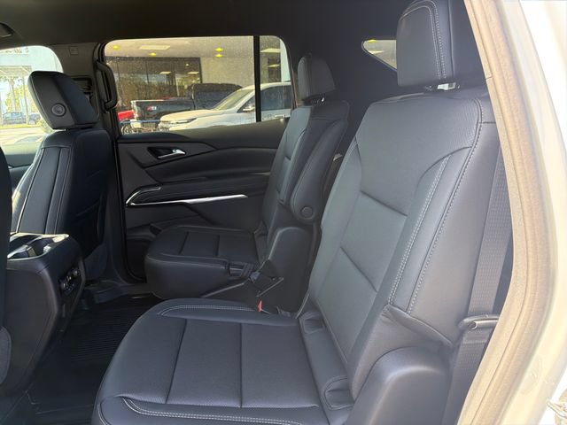 New 2026 Chevrolet Traverse LT w/ Midnight/Sport Edition FWD image 26