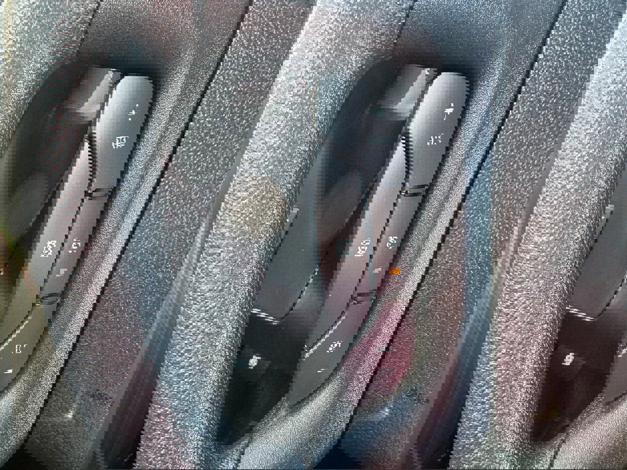 Used 2012 Chevrolet Express 3500 image 11