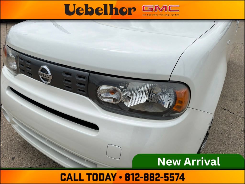 Used 2013 Nissan Cube 1.8 S w/ Interior Designer Pkg FWD image 13
