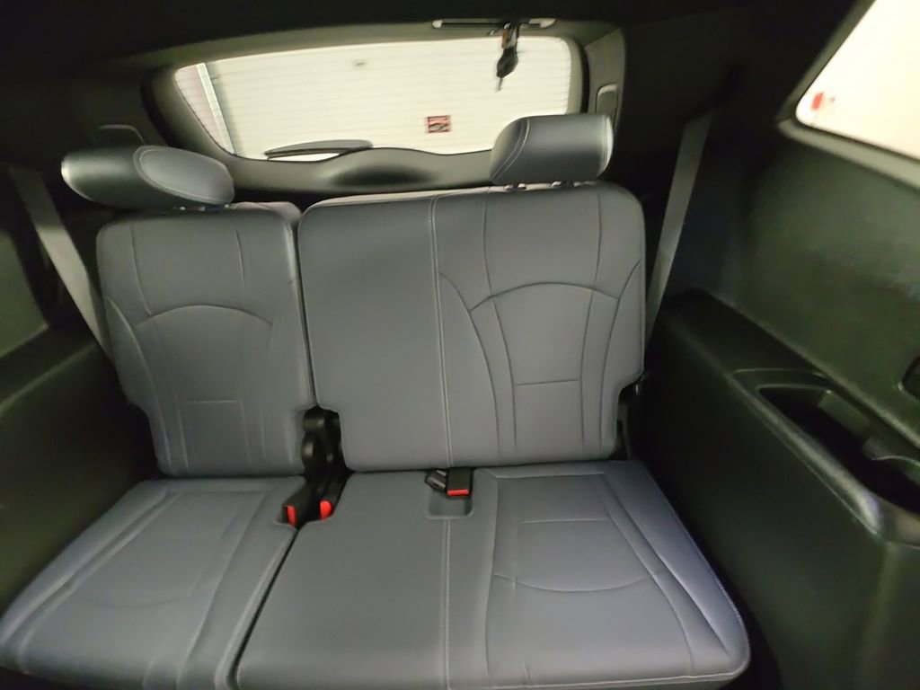 Certified 2022 Buick Enclave Essence w/ Experience Buick Package AWD/4WD image 16