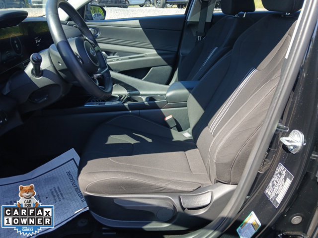 Used 2023 Hyundai Elantra SEL w/ Convenience Package FWD image 17
