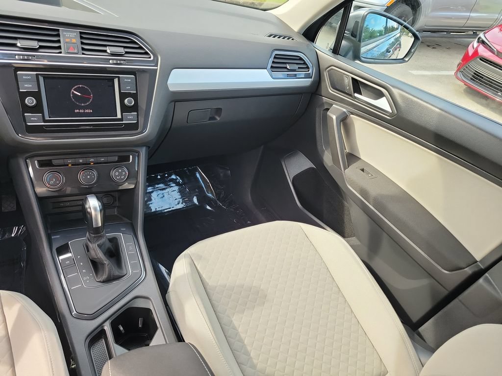 Used 2021 Volkswagen Tiguan S FWD image 28