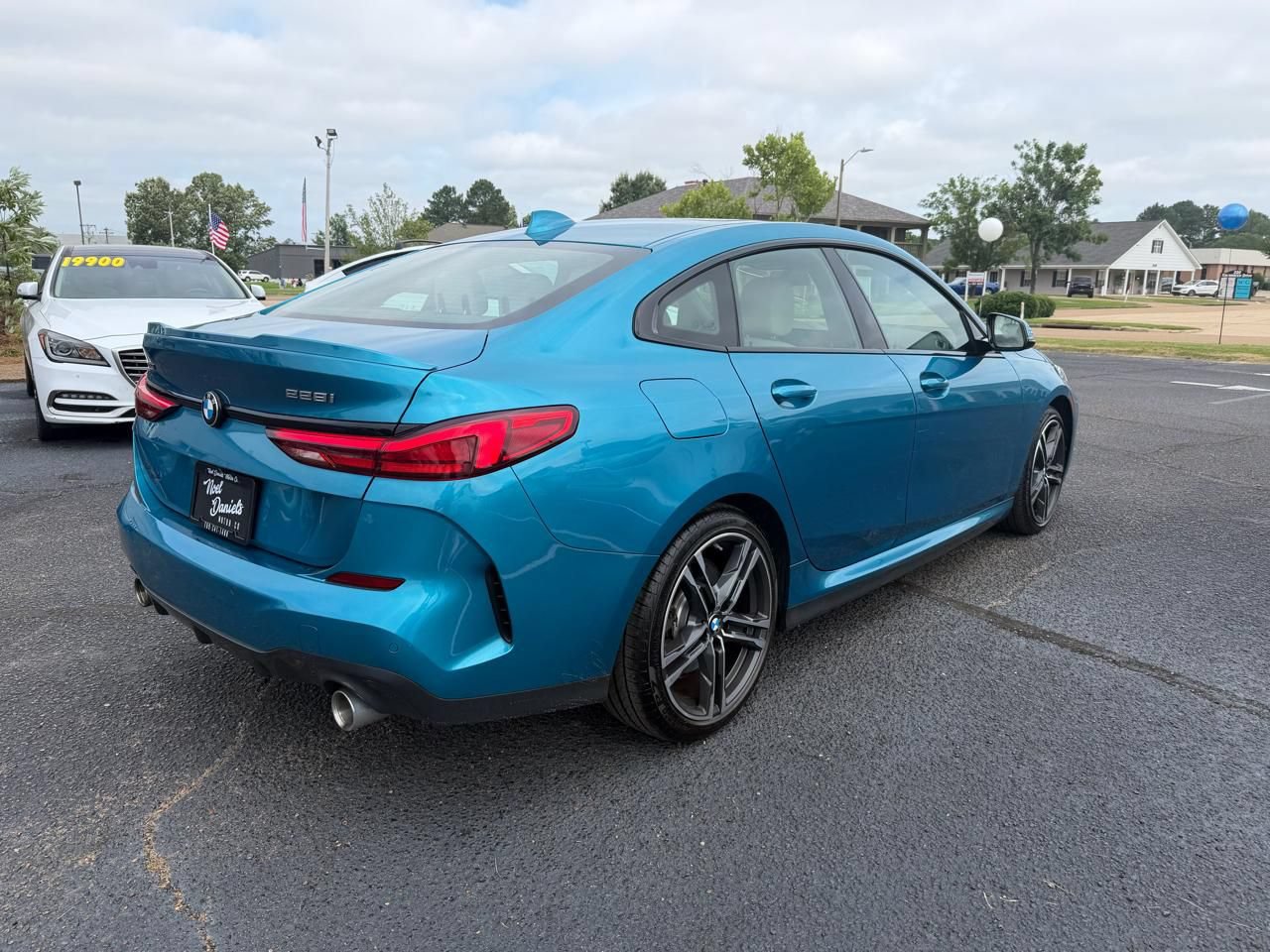 Used 2022 BMW 228i xDrive Gran Coupe w/ M Sport Package AWD/4WD image 5