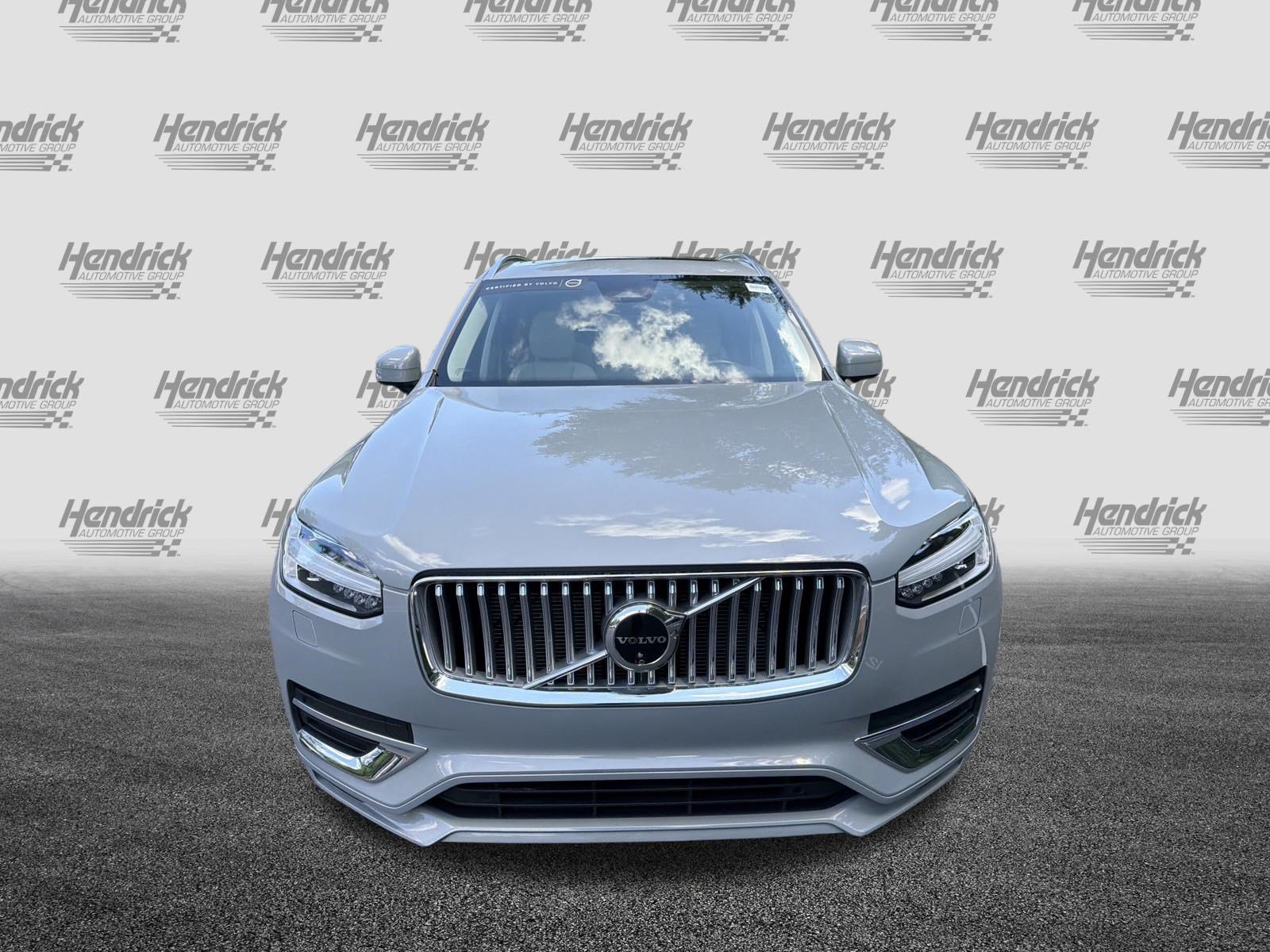 Certified 2025 Volvo XC90 B5 Plus w/ Protection Package Premier AWD/4WD image 3