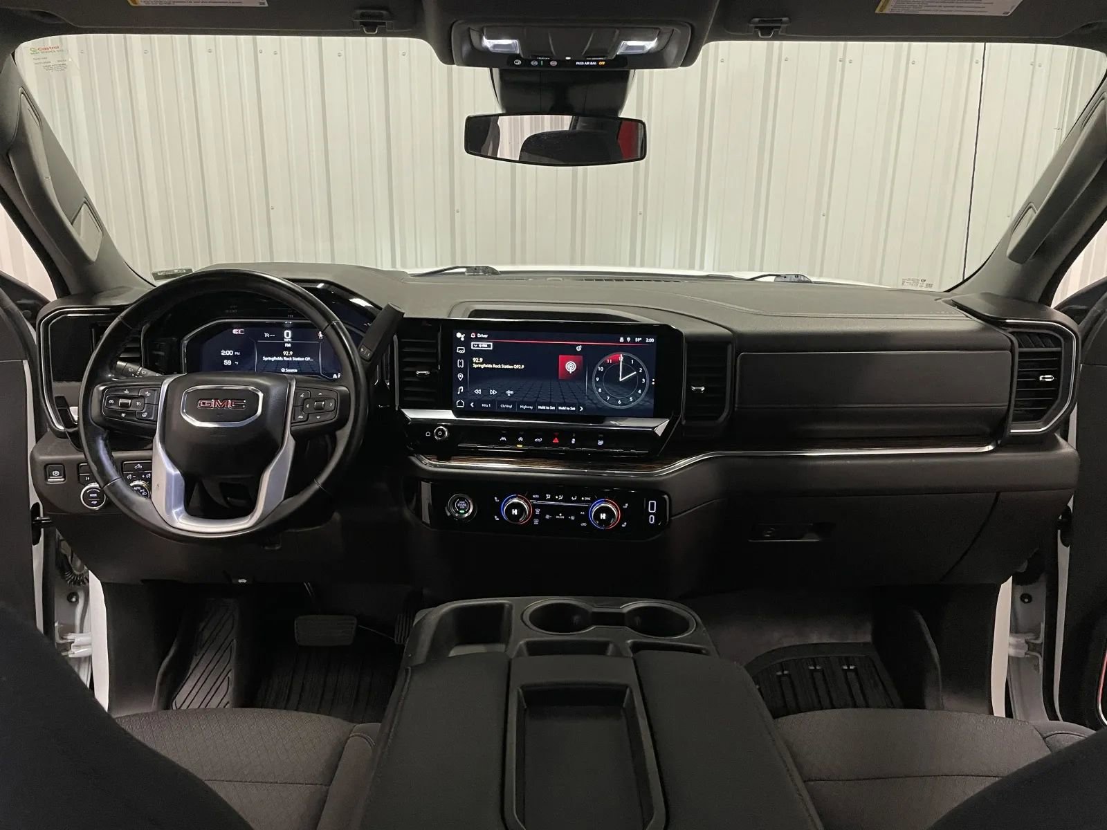 Used 2024 GMC Sierra 1500 Elevation image 29