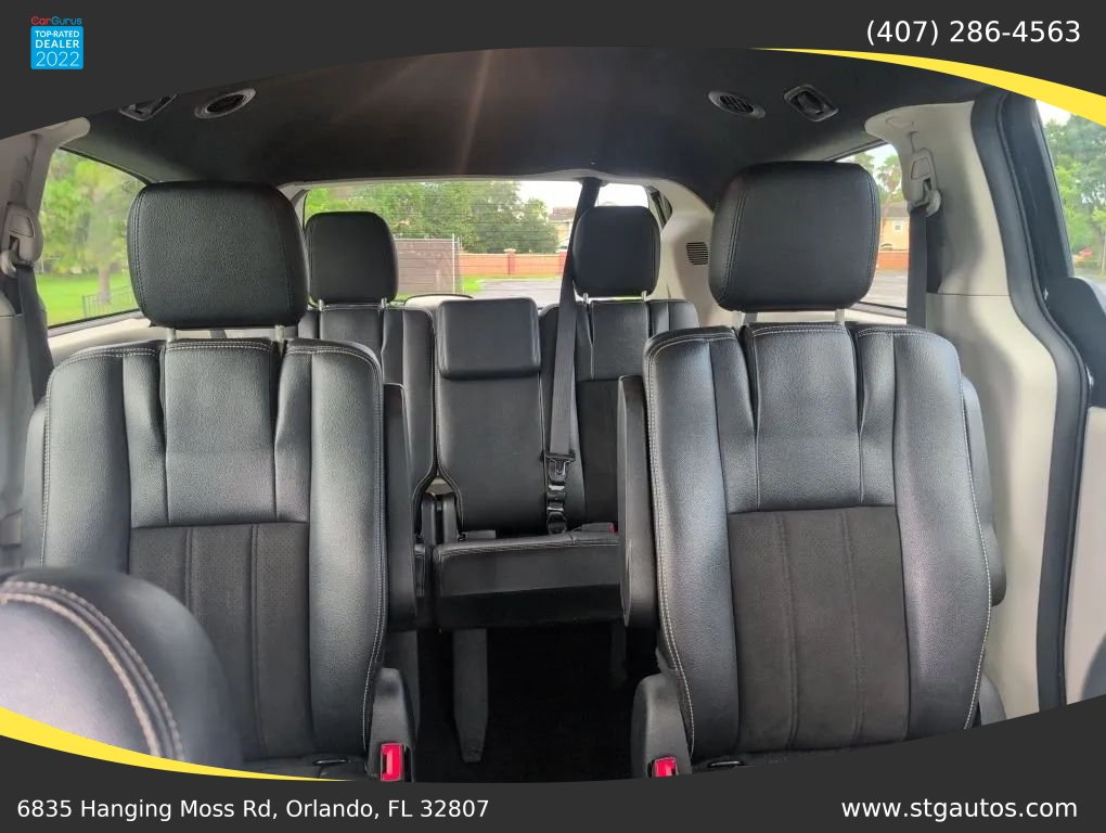 Used 2020 Dodge Grand Caravan SXT FWD image 26