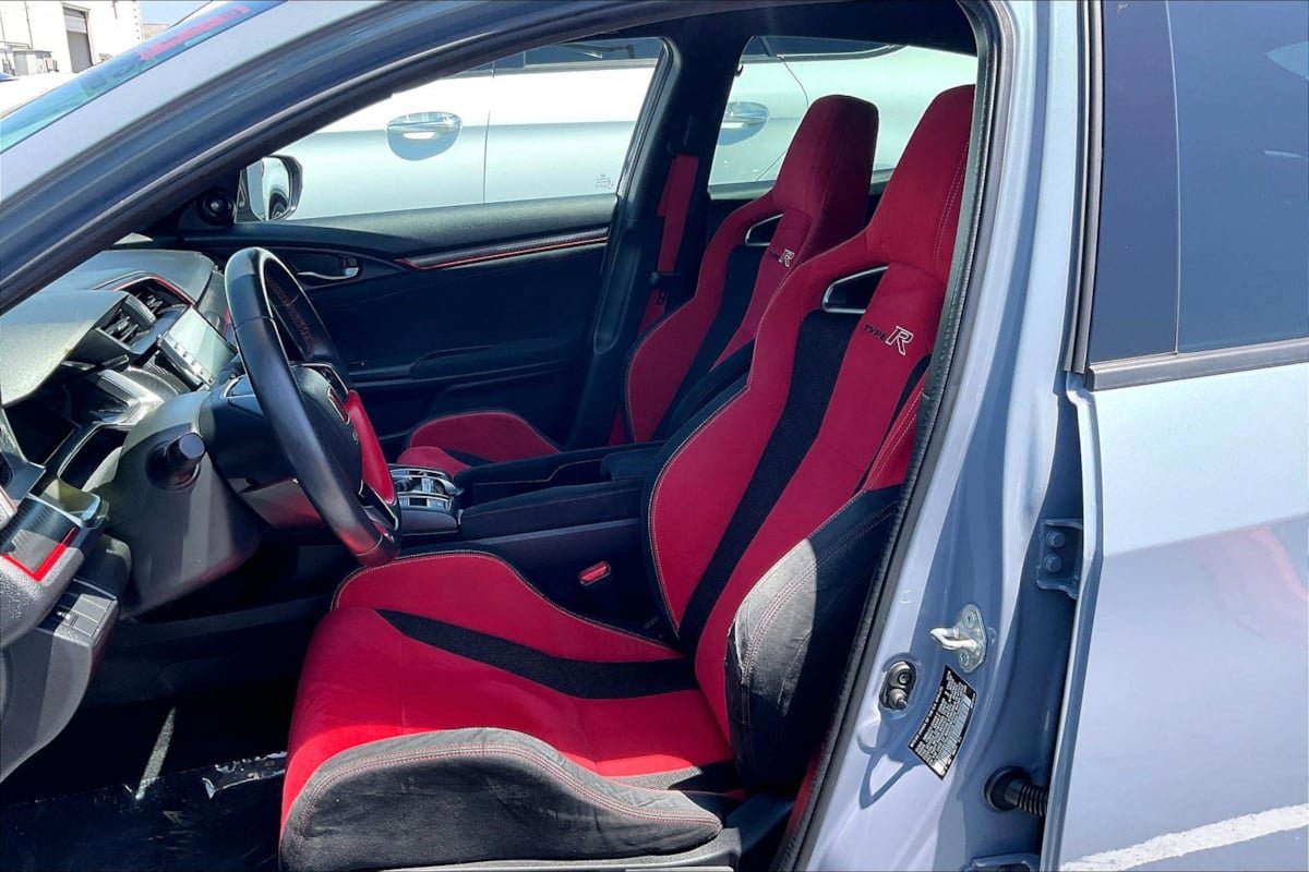 Used 2019 Honda Civic Type R image 22