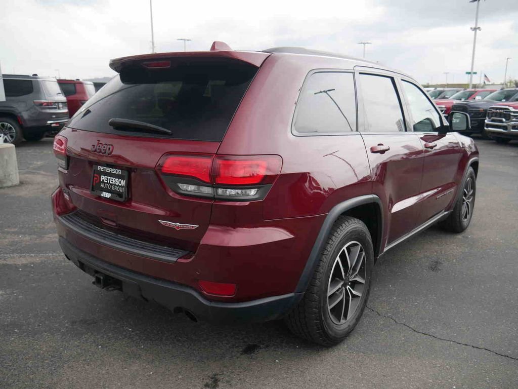 Used 2021 Jeep Grand Cherokee Trailhawk w/ Trailhawk Luxury Group AWD/4WD image 22