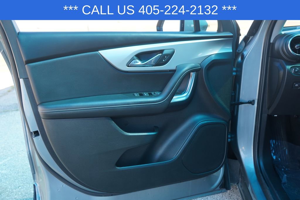 Used 2025 Chevrolet Blazer LT AWD/4WD image 16