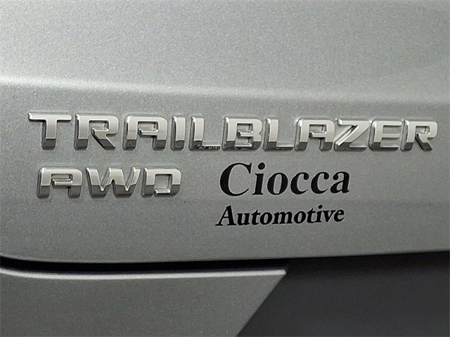 Used 2023 Chevrolet TrailBlazer LT image 29
