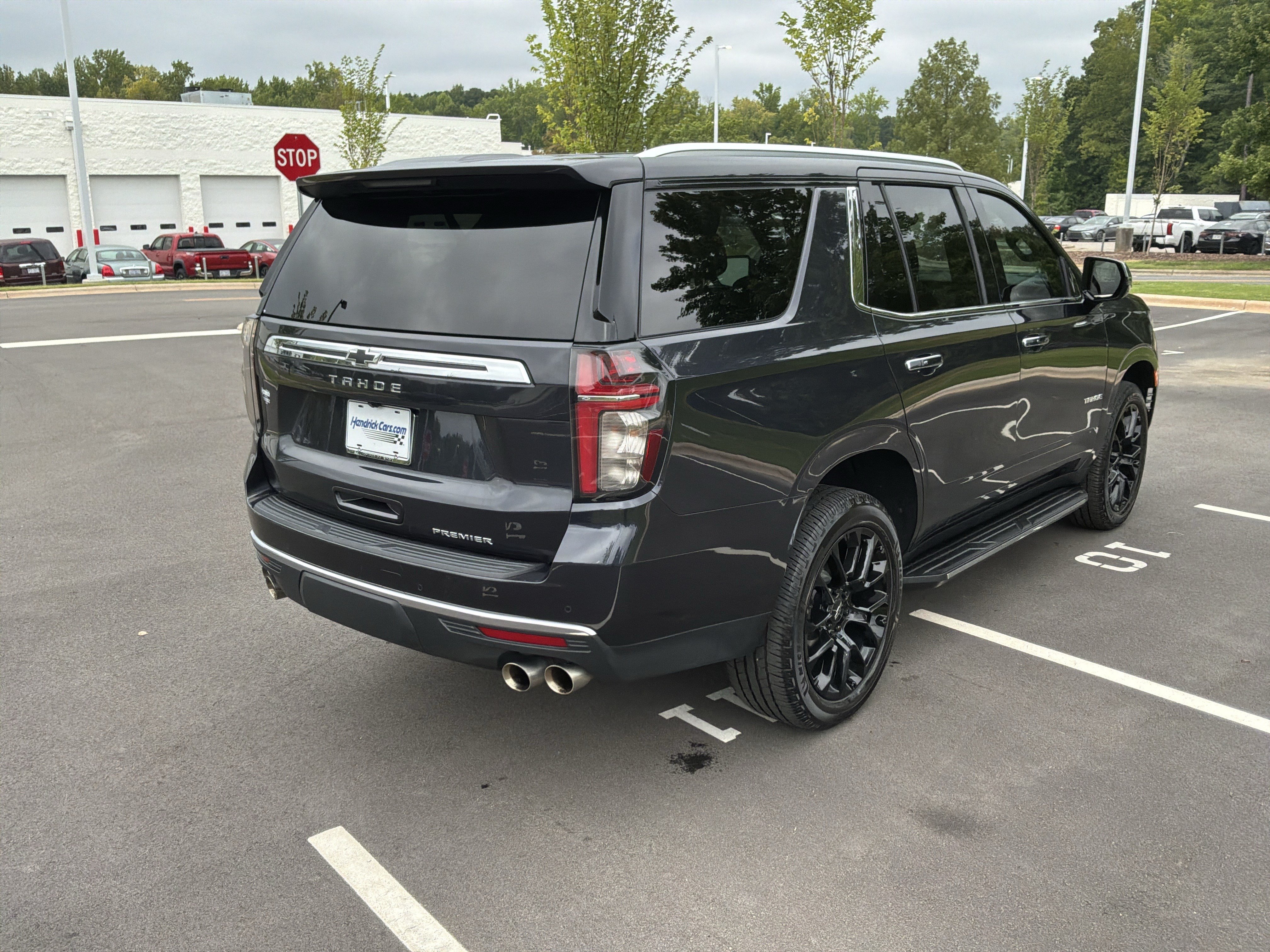Used 2023 Chevrolet Tahoe Premier AWD/4WD image 10