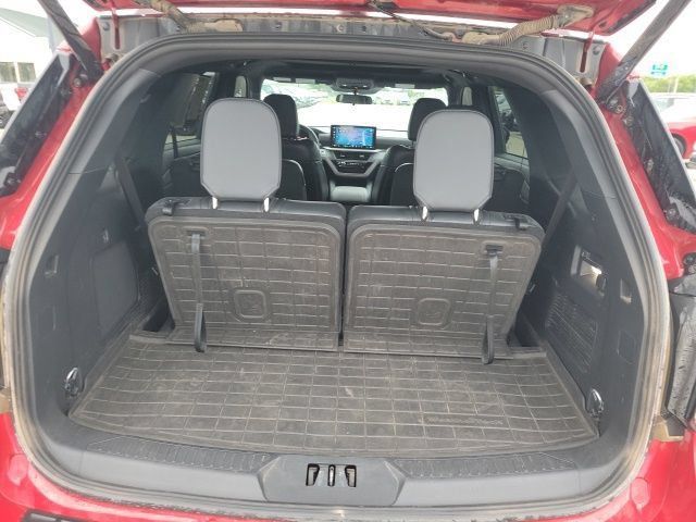 Used 2025 Ford Explorer ST-Line AWD/4WD image 26