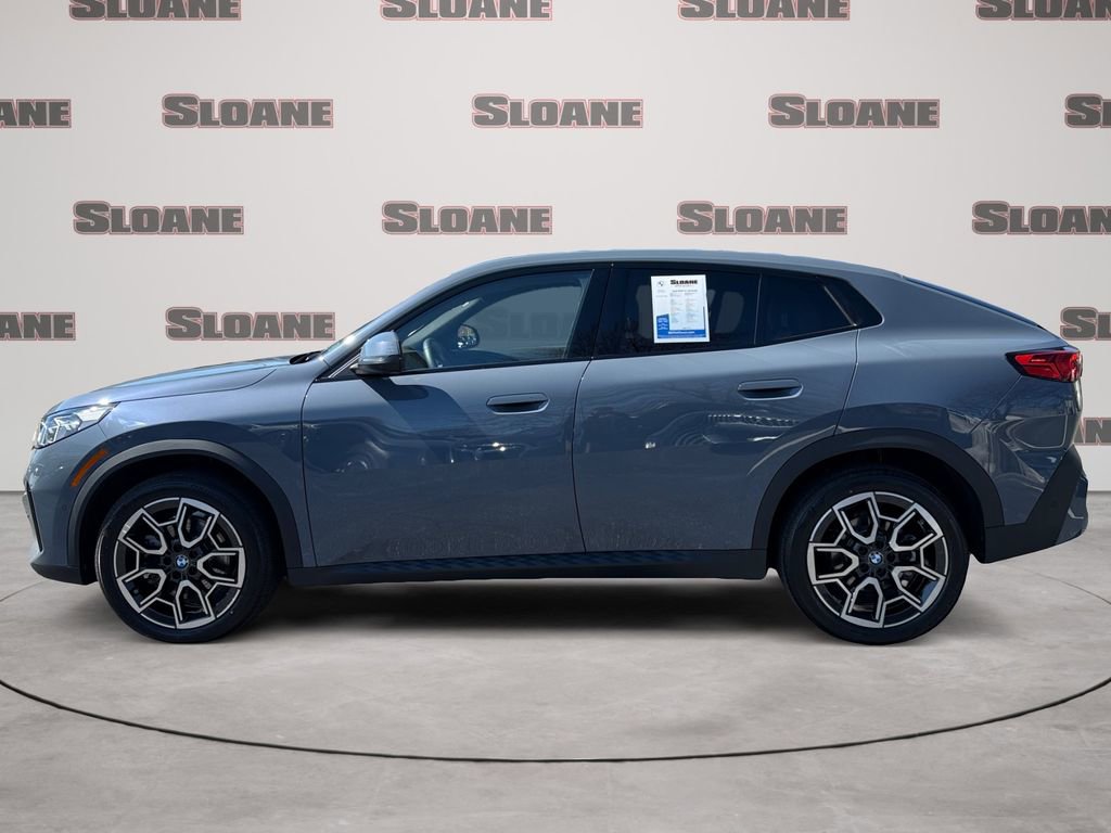 Certified 2025 BMW X2 xDrive28i image 2