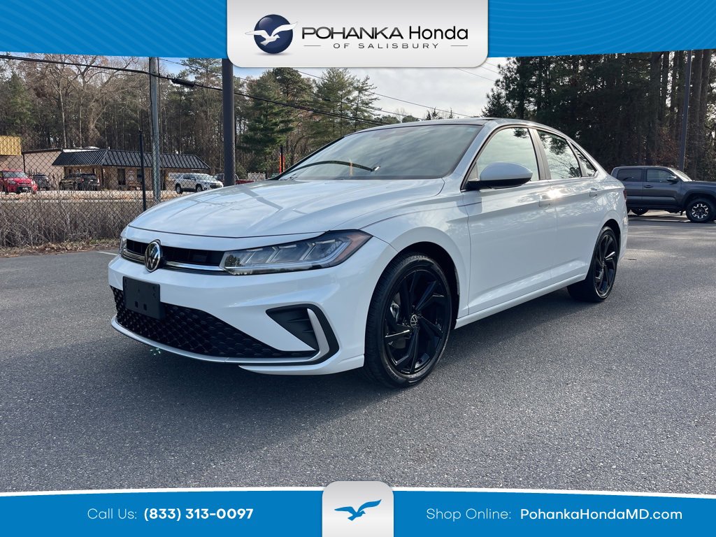 Used 2025 Volkswagen Jetta SE