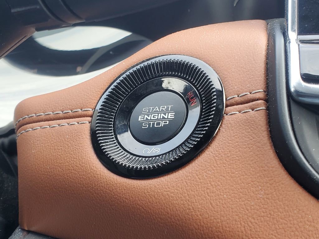 Used 2022 Jeep Compass Limited image 20