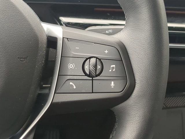 Used 2025 BMW X2 xDrive28i image 30