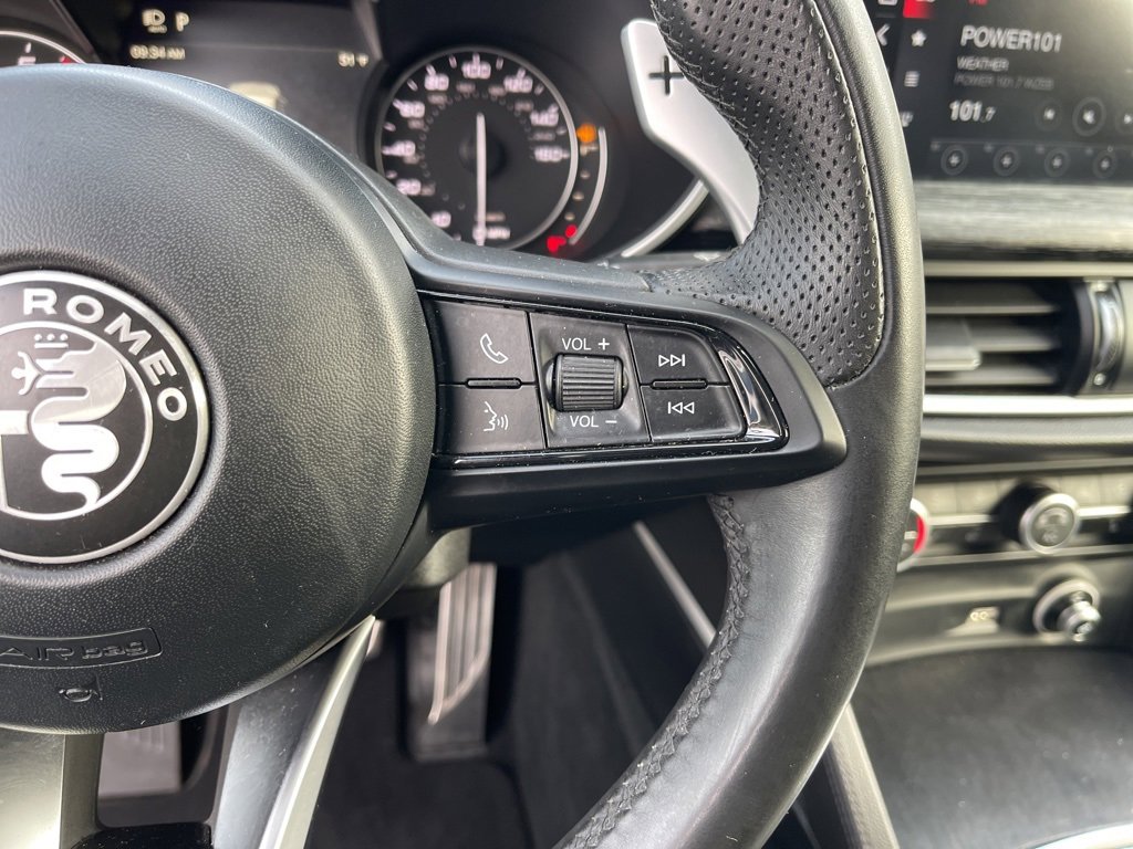 Used 2022 Alfa Romeo Stelvio Sprint image 21