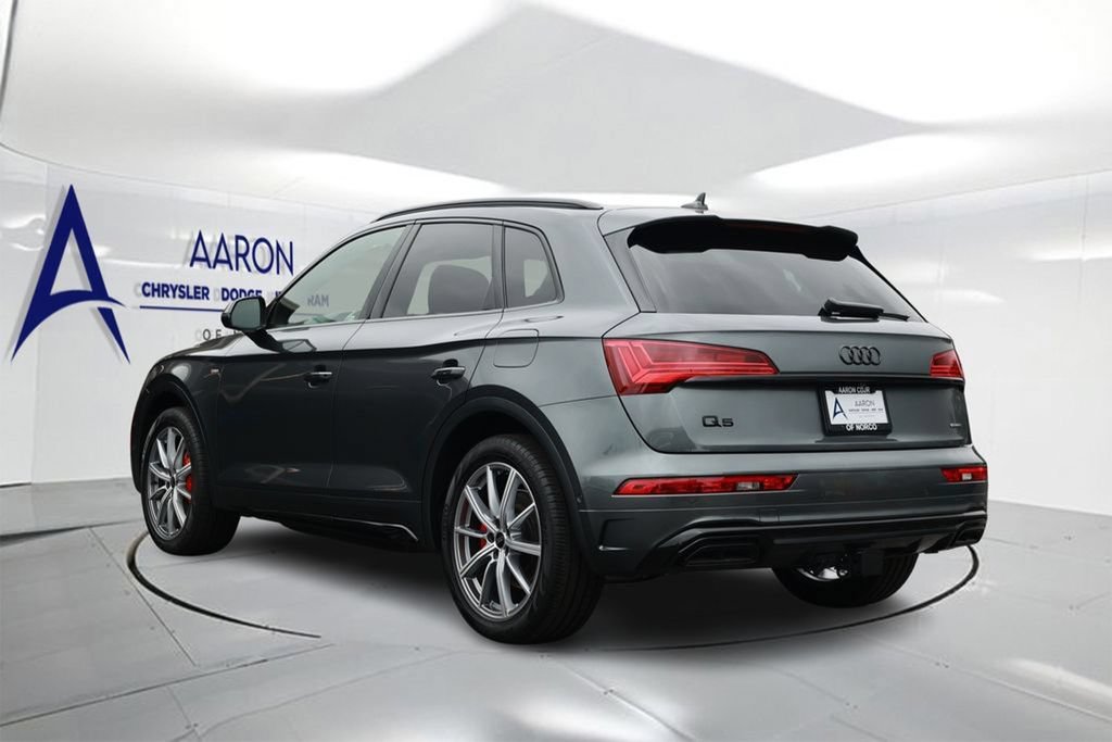 Used 2024 Audi Q5 e Prestige w/ Prestige Package AWD/4WD image 2
