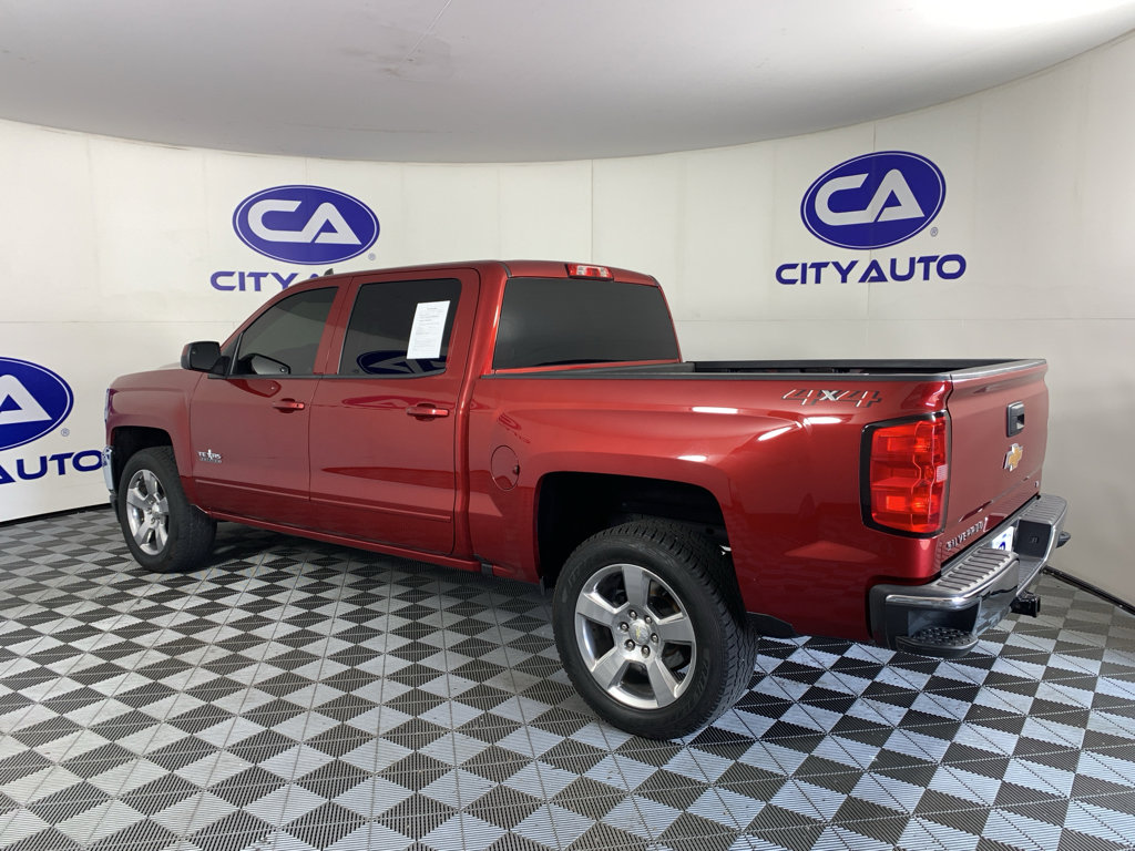 Used 2018 Chevrolet Silverado 1500 LT w/ Texas Edition AWD/4WD image 5