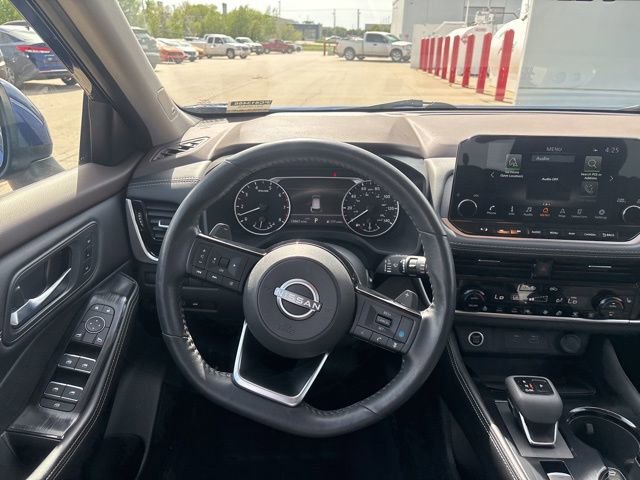Used 2023 Nissan Rogue SL w/ SL Premium Package AWD/4WD image 12