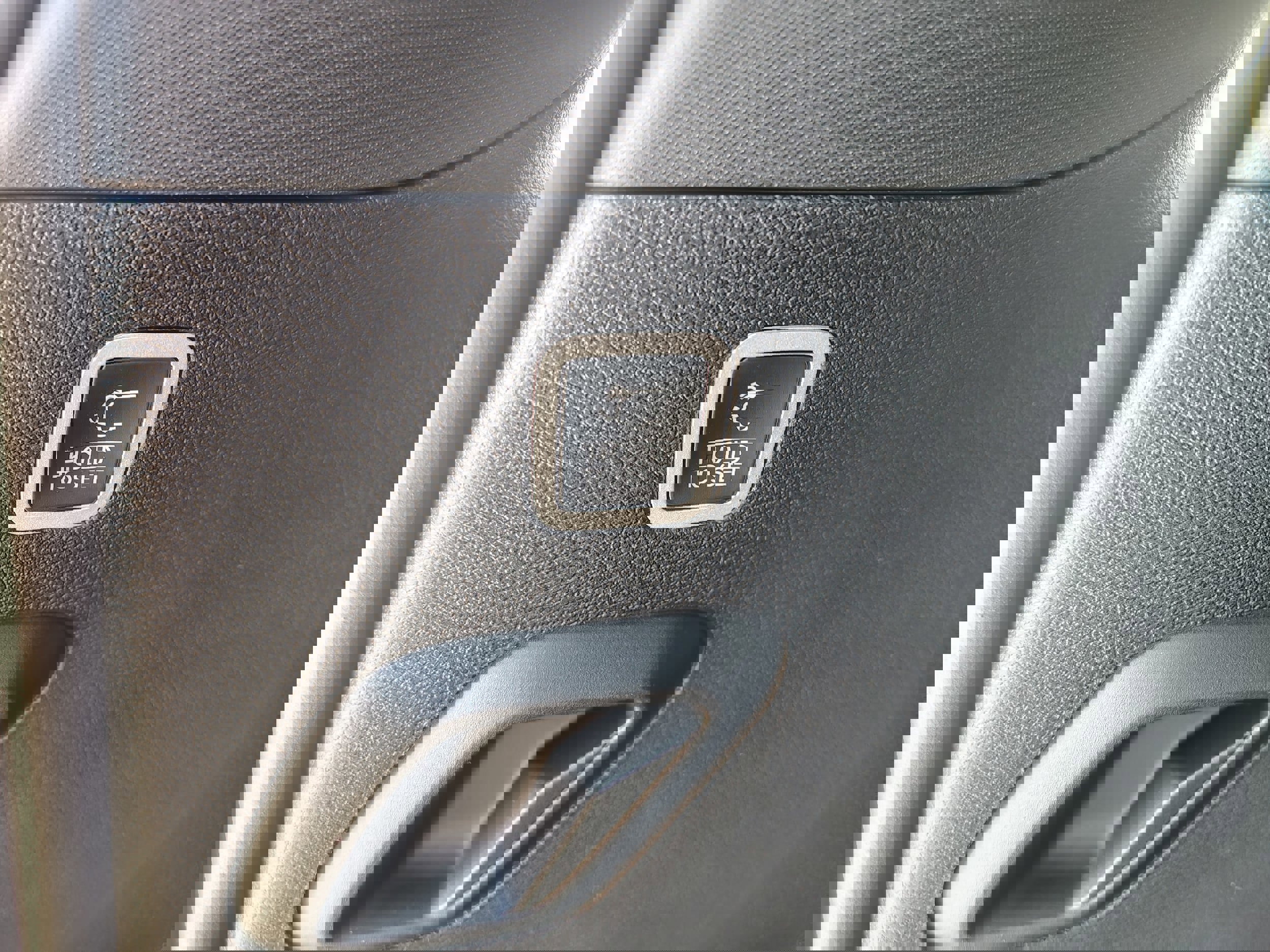 New 2026 Jeep Grand Wagoneer 4WD image 17