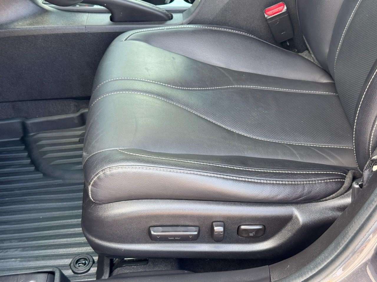 Used 2021 Acura ILX w/ Premium Package FWD image 18