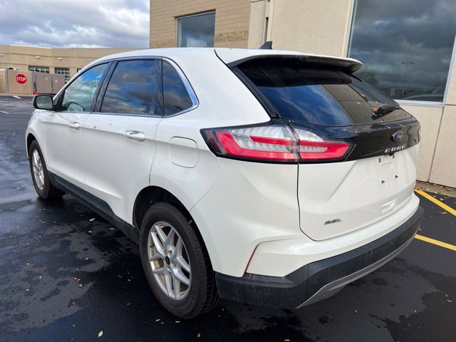 Used 2024 Ford Edge SEL w/ Convenience Package AWD/4WD image 4