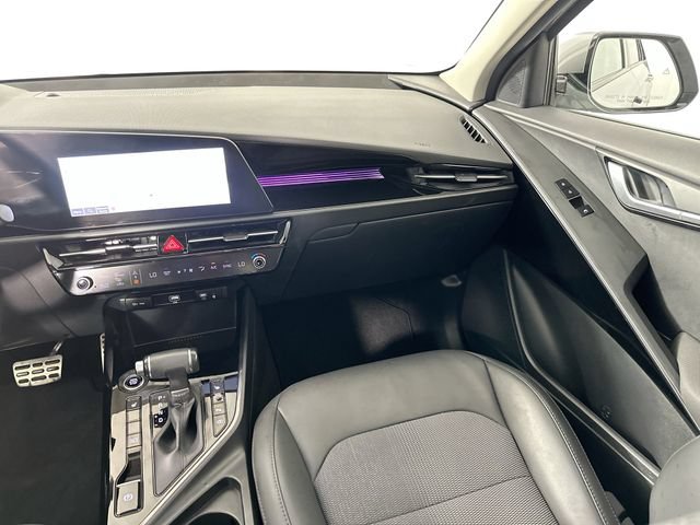 Used 2023 Kia Niro EX Touring FWD image 28