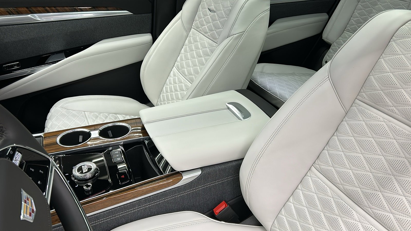 Used 2025 Cadillac Escalade Sport Platinum image 24