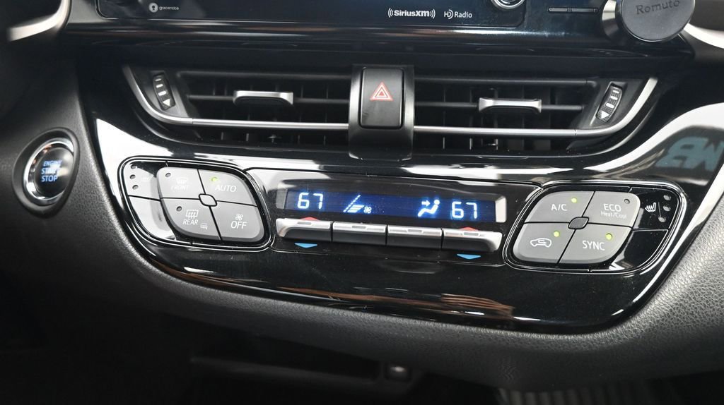 Used 2019 Toyota C-HR Limited FWD image 34