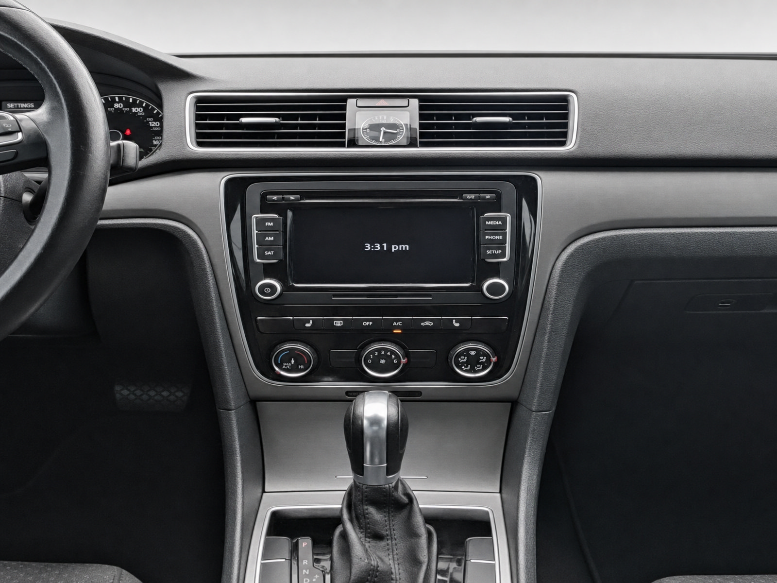 Used 2014 Volkswagen Passat 2.5 SE FWD image 19