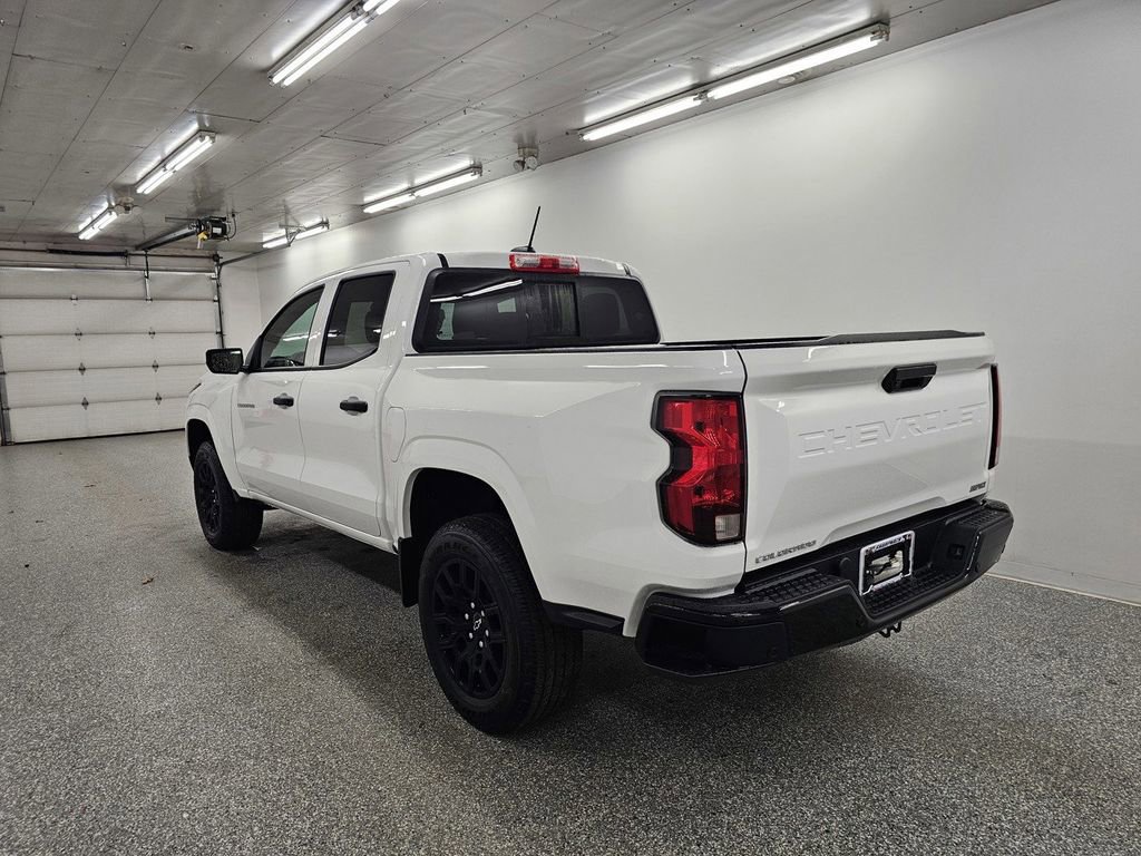 Used 2025 Chevrolet Colorado W/T w/ WT Custom Package RWD image 8