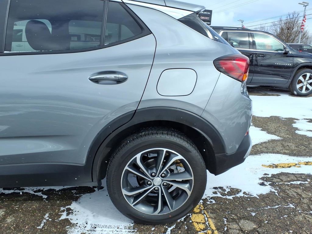 Used 2023 Buick Encore GX Select image 22