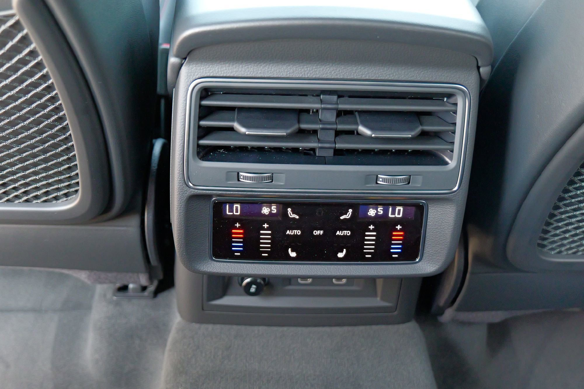 New 2026 Audi Q8 Prestige image 34