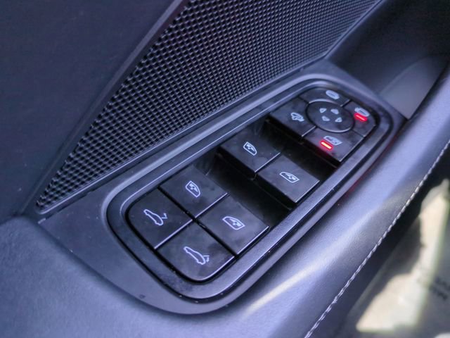 Used 2022 Porsche Panamera GTS AWD/4WD image 28