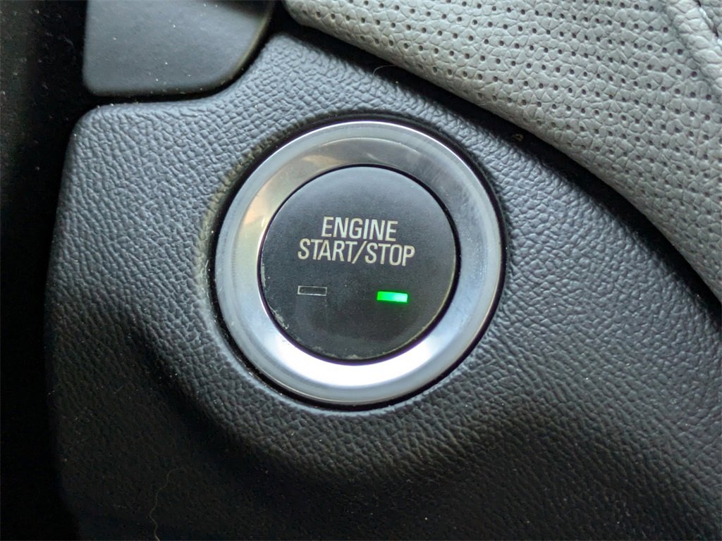 Used 2019 Chevrolet Equinox Premier image 28