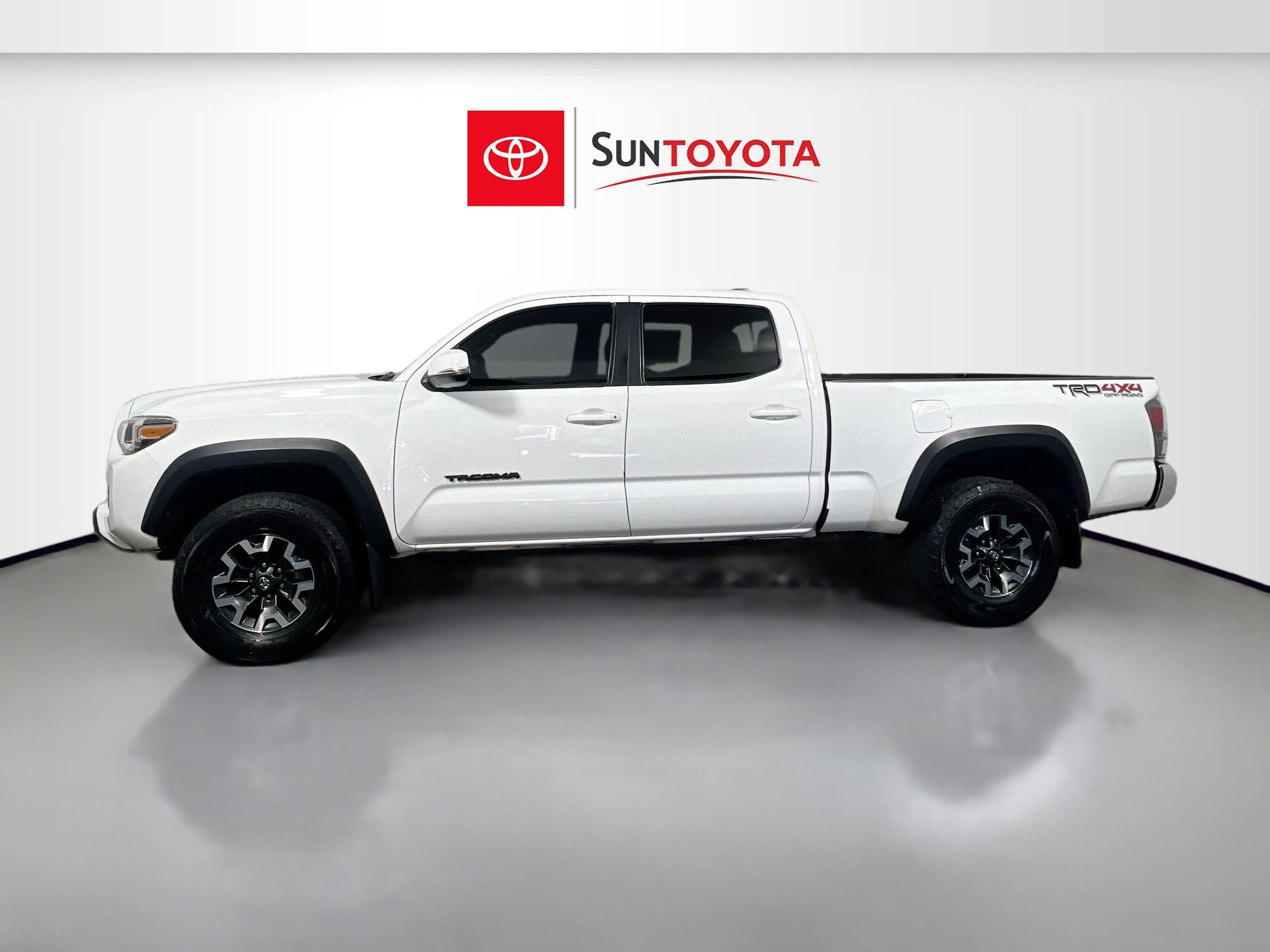 Used 2021 Toyota Tacoma TRD Off-Road image 7