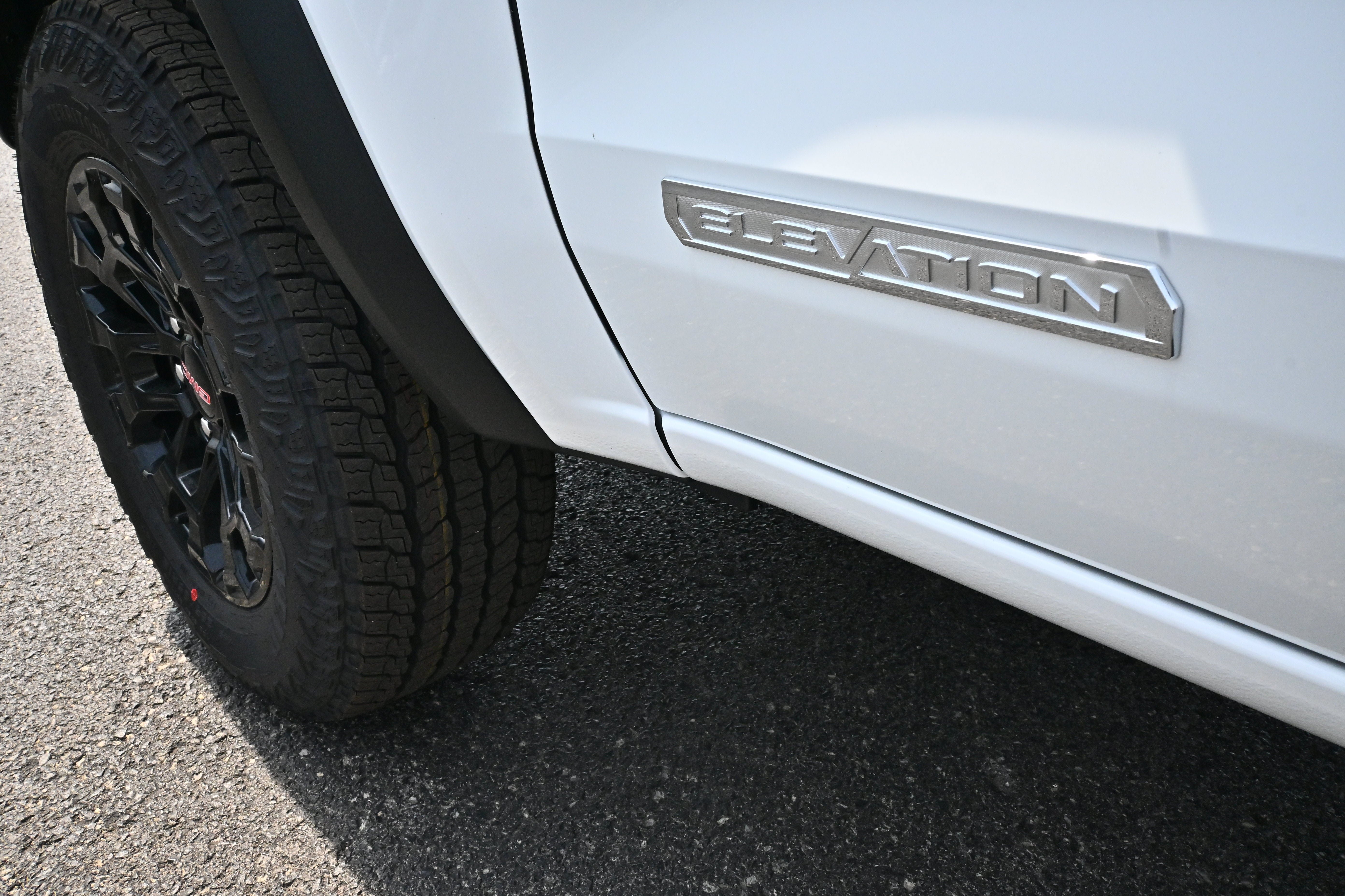 New 2026 GMC Canyon Elevation w/ Convenience Package AWD/4WD image 13