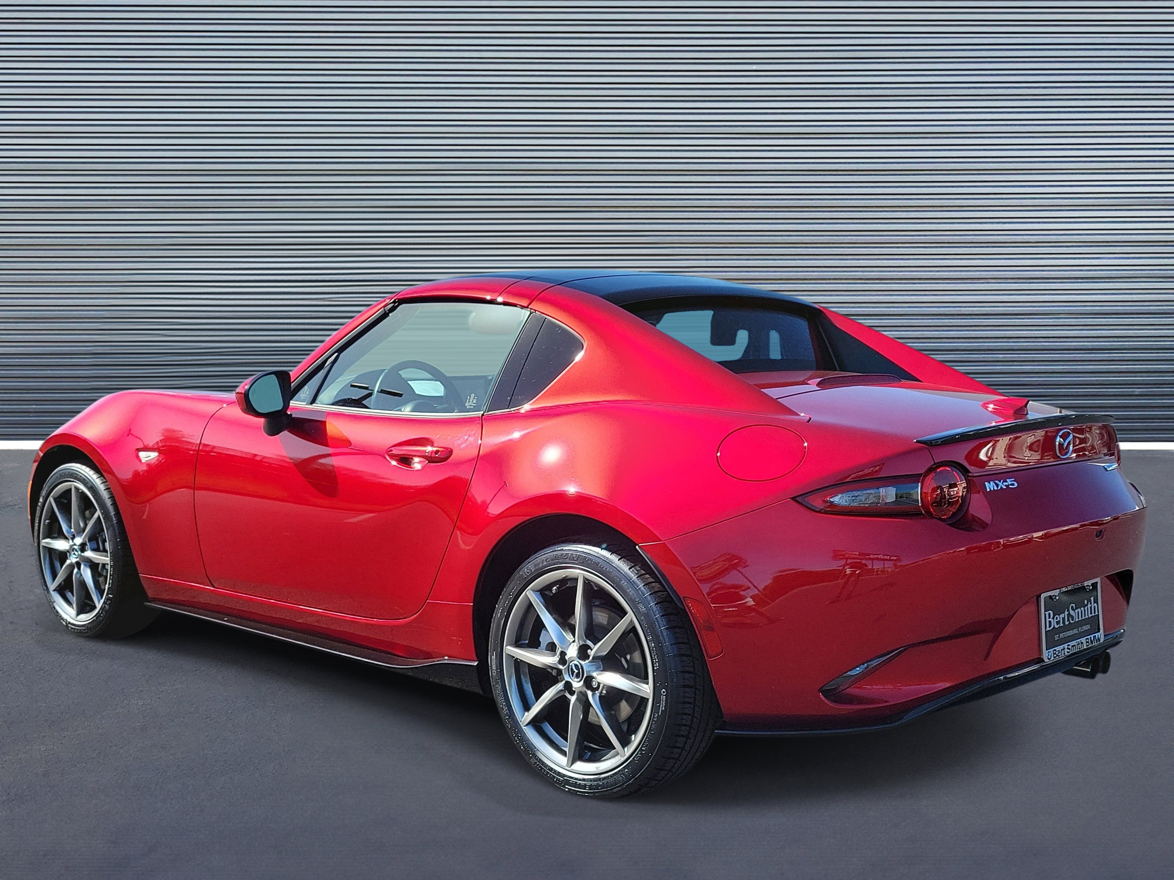 Used 2022 MAZDA MX-5 Miata RF Grand Touring w/ Appearance Package image 4