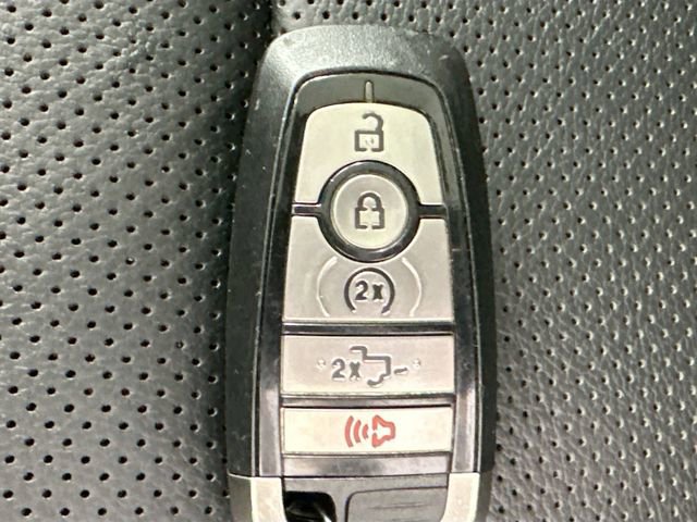 Used 2019 Ford F150 Raptor w/ Equipment Group 802A Luxury image 18