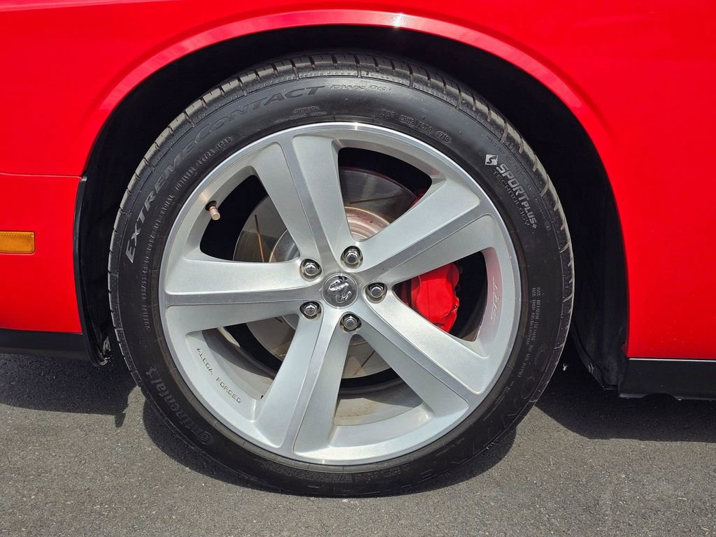 Used 2010 Dodge Challenger SRT8 w/ SRT Option Group II RWD image 9
