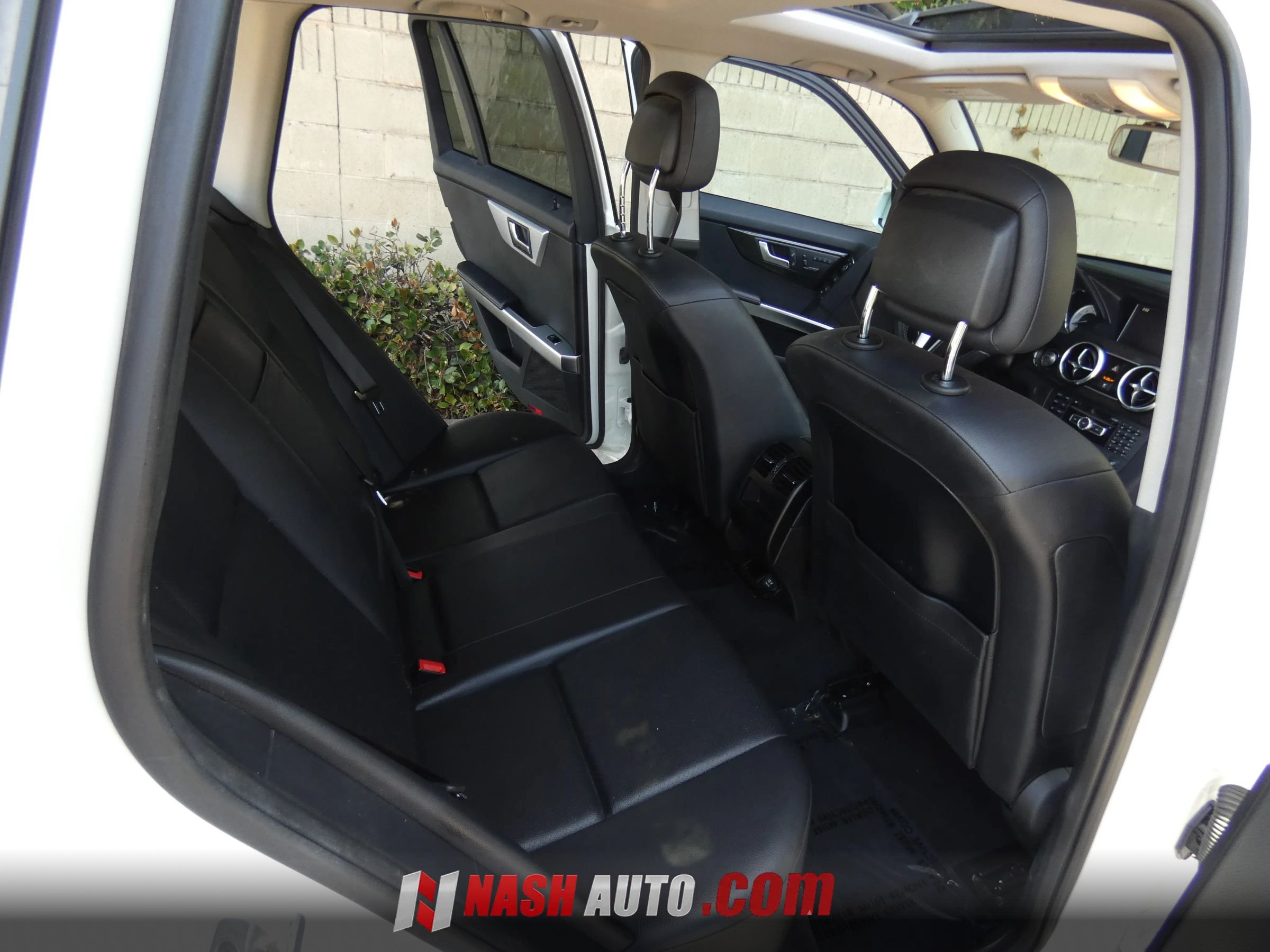 Used 2014 Mercedes-Benz GLK 350 2WD image 25