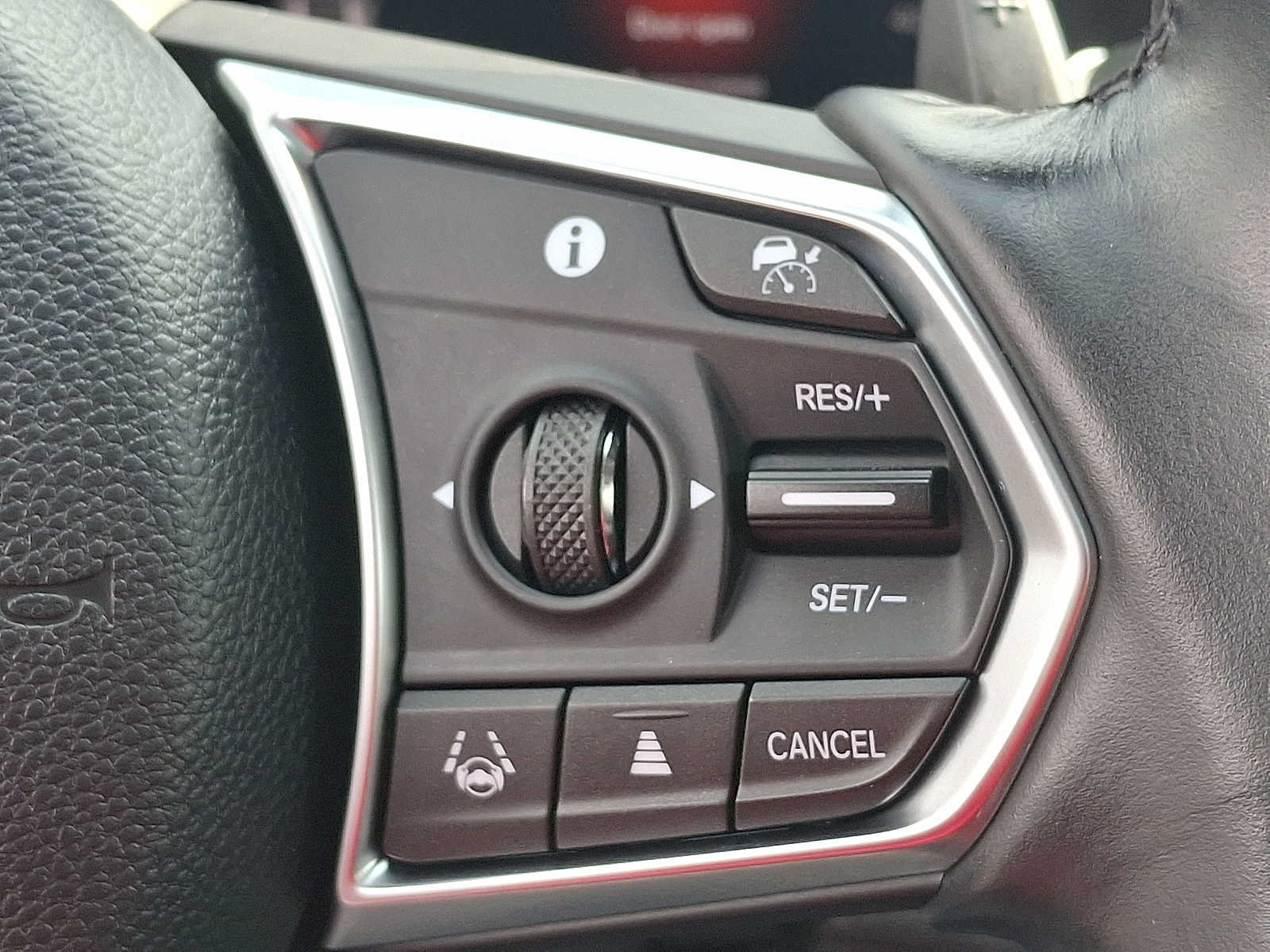 Certified 2024 Acura MDX w/ Technology Package AWD/4WD image 23