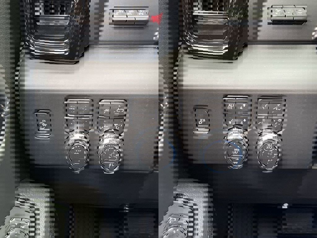 New 2026 GMC Sierra 1500 AT4X image 18