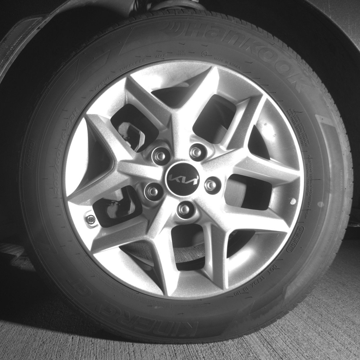 Used 2025 Kia Soul LX w/ LX Technology Package image 12